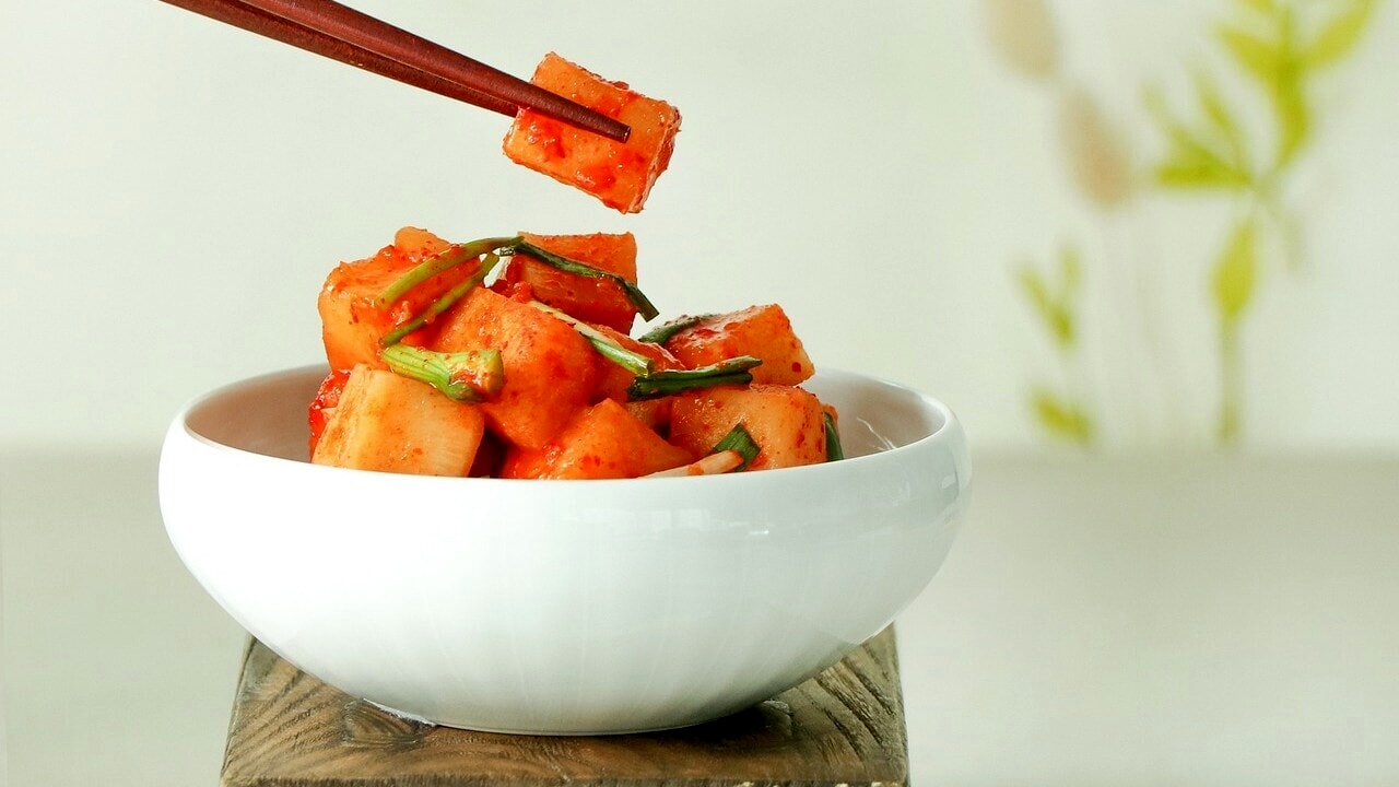 Eating Kimchi to lose weight: the anti-obesity news