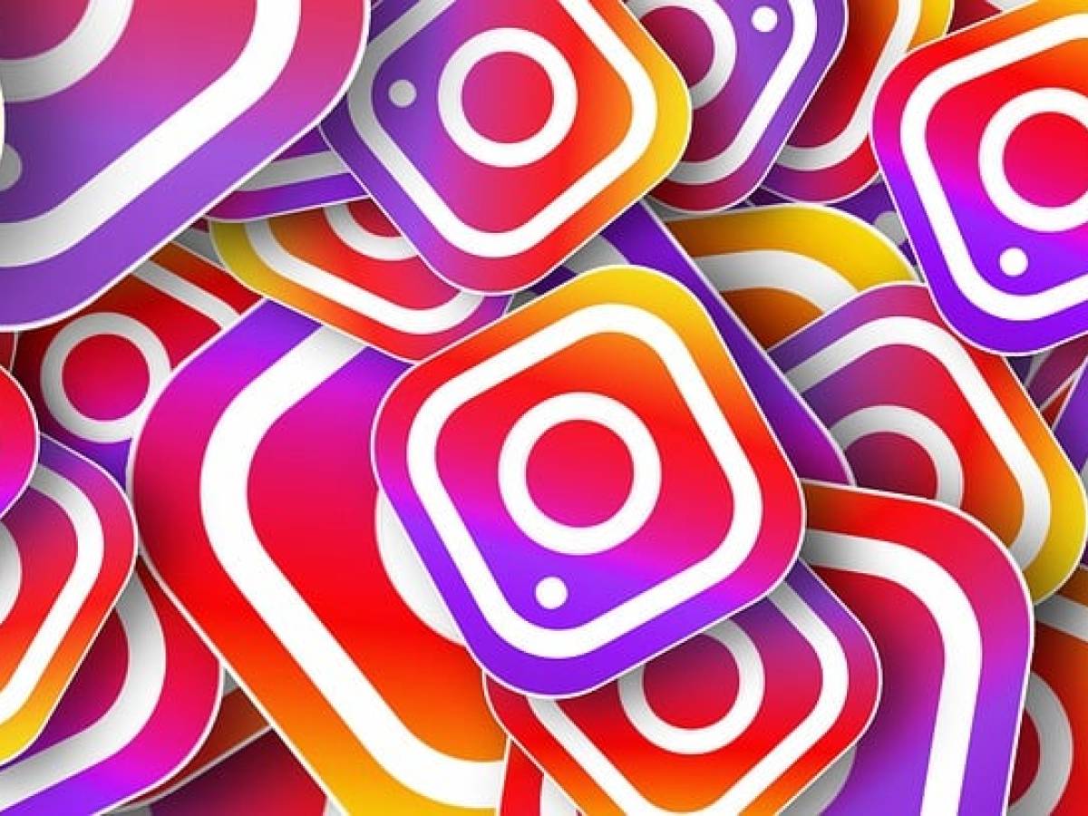 Instagram and the new "Post to the past" function, what will change in sharing