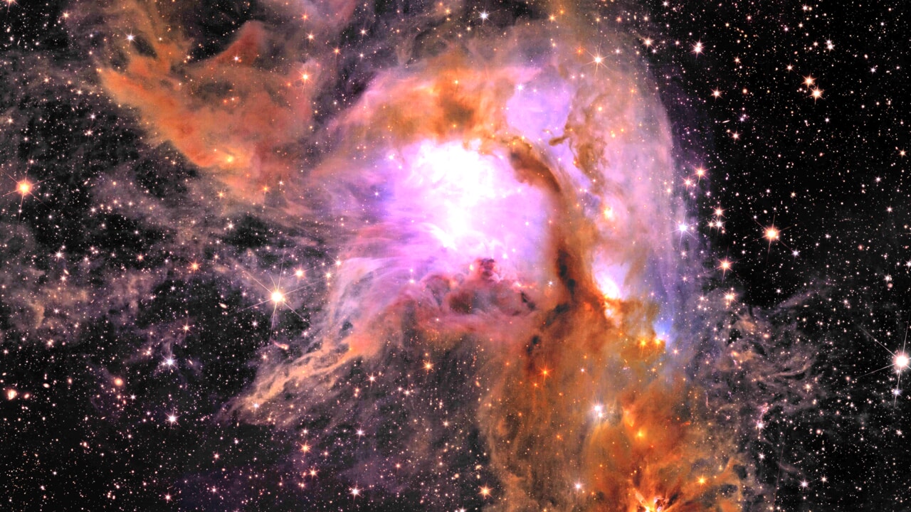 Here where stars are born: the first images at the edge of the universe in ultra high definition