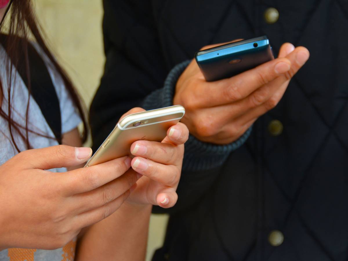 "Telephone phobia" for young people: why they answer less and less