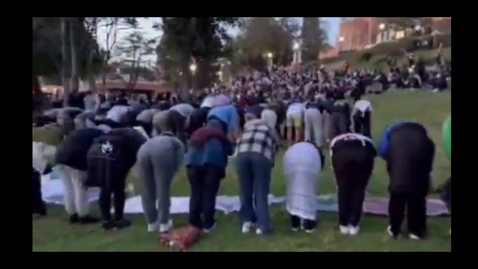 gender fluid students bow to Allah