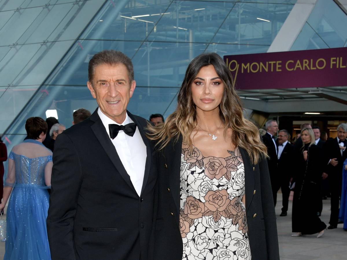 The meeting, the age difference, Monte Carlo: the love story between Ezio Greggio and Romina Pierdomenico