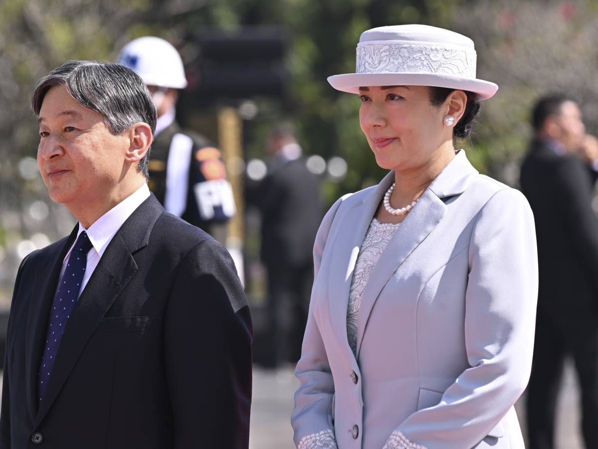 The sword, the mirror, the gem: those imperial insignia of Naruhito of Japan that no one has ever seen