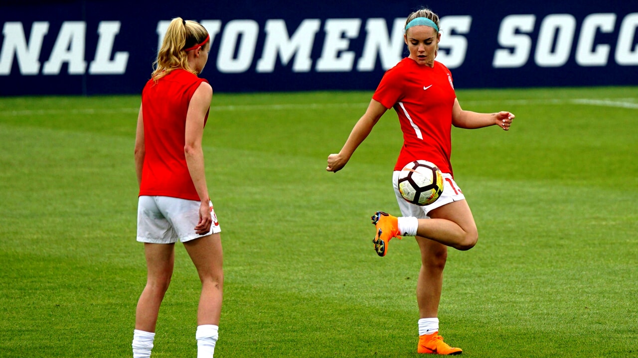 Sports performances? At the latest when your period arrives