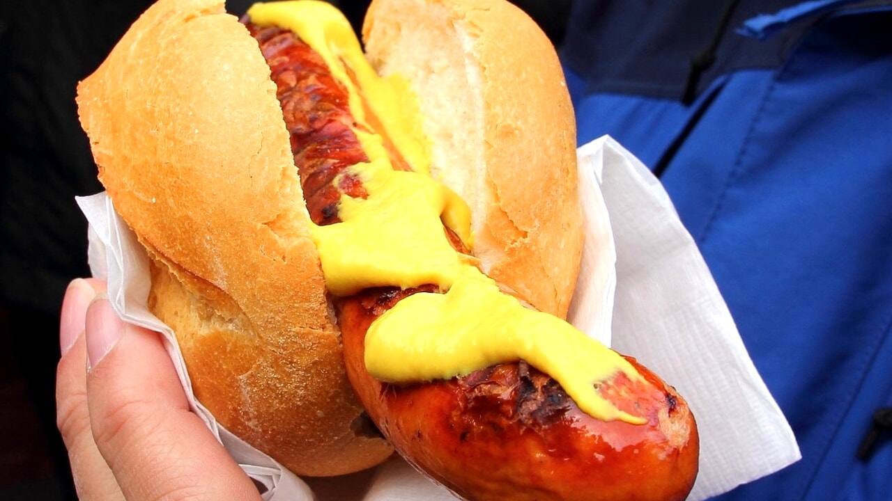 "The same warnings are needed for ultra-processed foods as for tobacco"