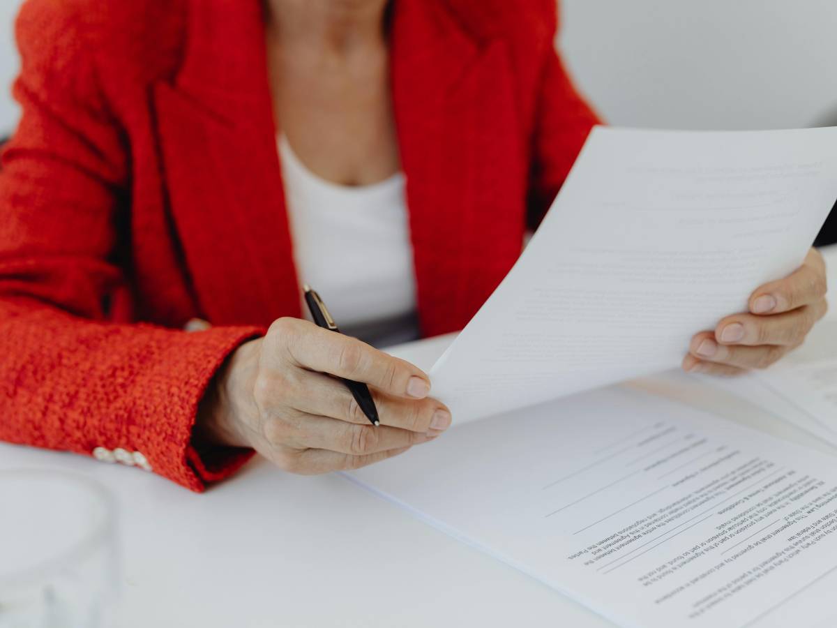 Access to the condominium insurance contract: obligations of the administrator and rights of the condominium owners