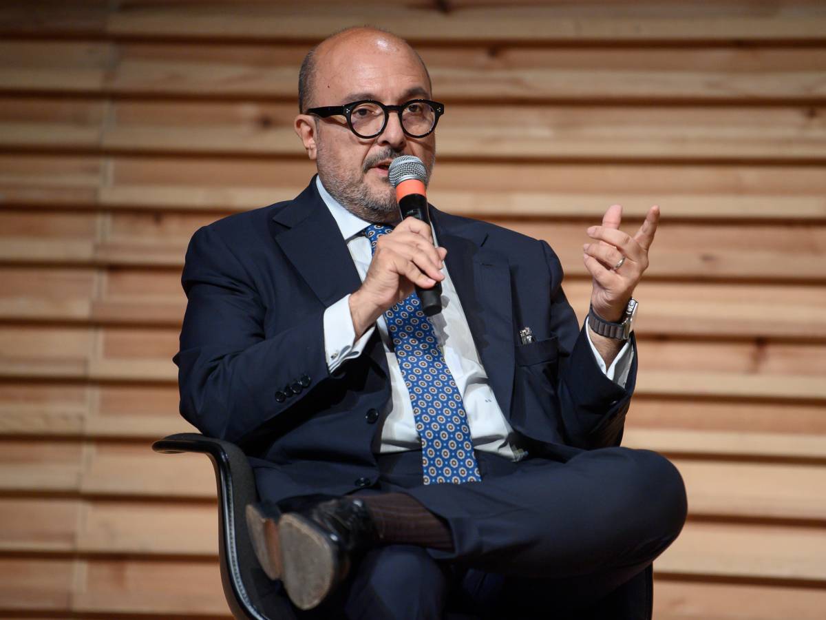 He who wounds with gaffes... - il Giornale