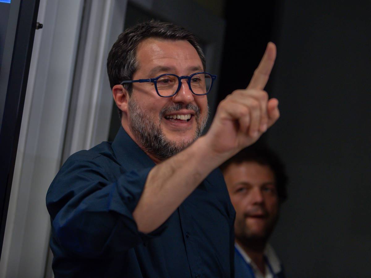 Surprise Poll on Salvini, No-Gender Bathrooms and the Flood: So, Today...
