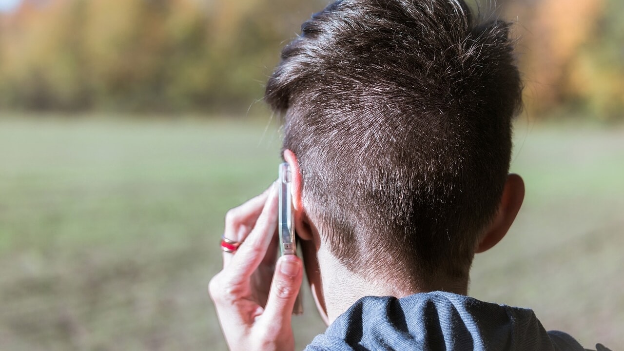 Cell Phones Don't Cause Brain Cancer: WHO Explains