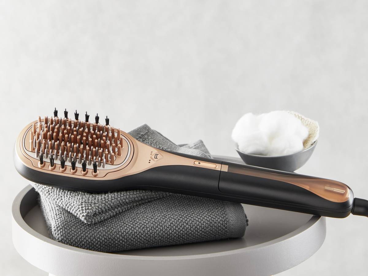 To repair damaged hair, simply brush. Rowenta's Hair Therapist arrives