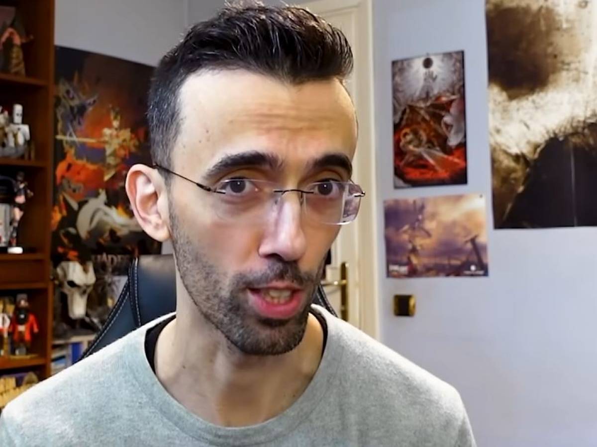 The war of Falconero, the black sheep of YouTubers