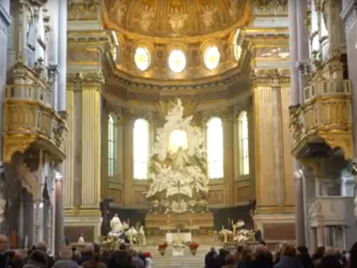 The rainbow Te Deum of the Cardinal of Naples
