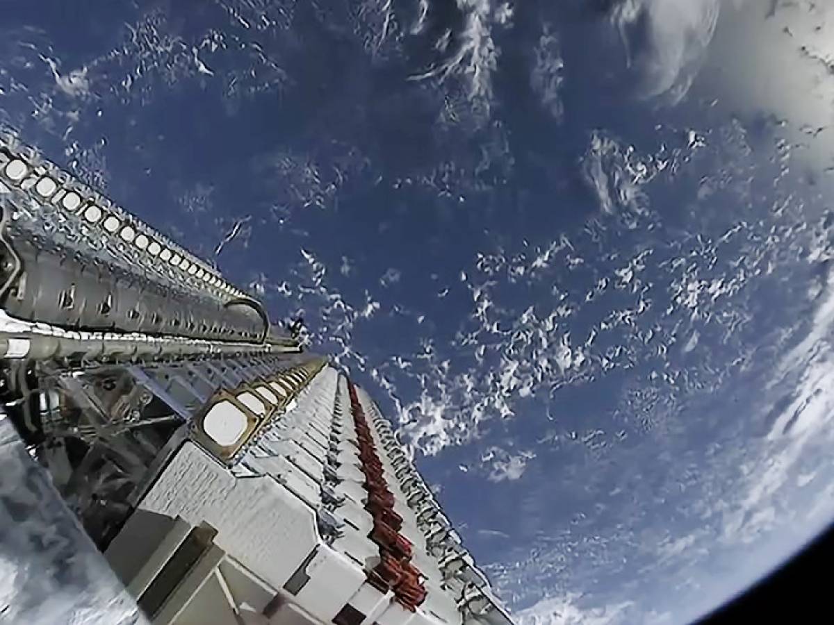Rain of Satellite Starlink: "atmosphere at risk". What's behind the alarm