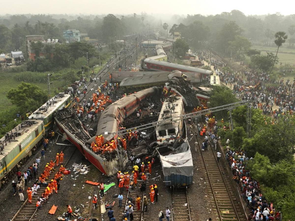 Disaster of the Orissa, that incorrect signal that made 3 trains collide