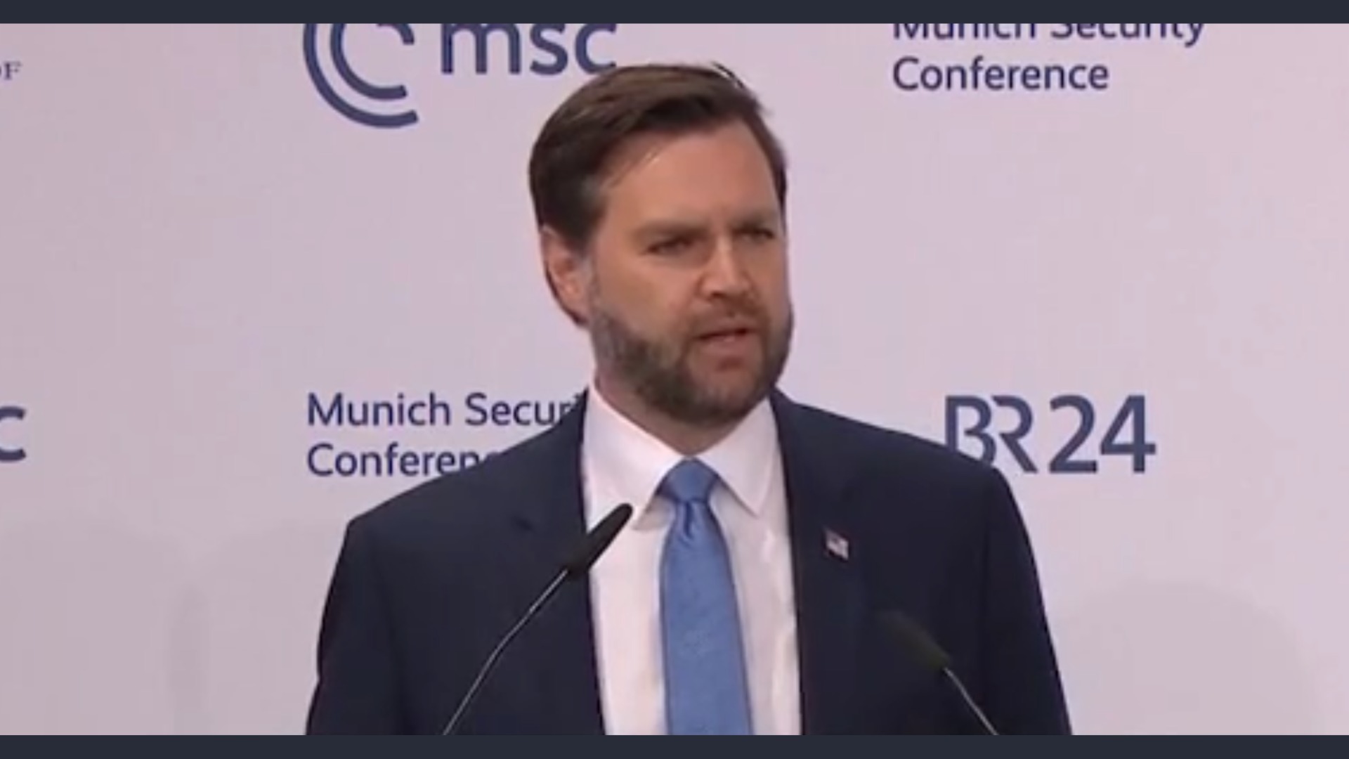"Censorship more serious threat than Putin"