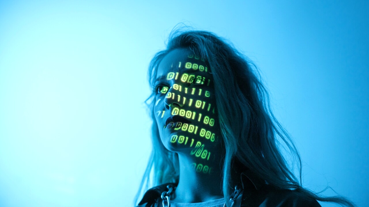 Artificial intelligence between new challenges and opportunities