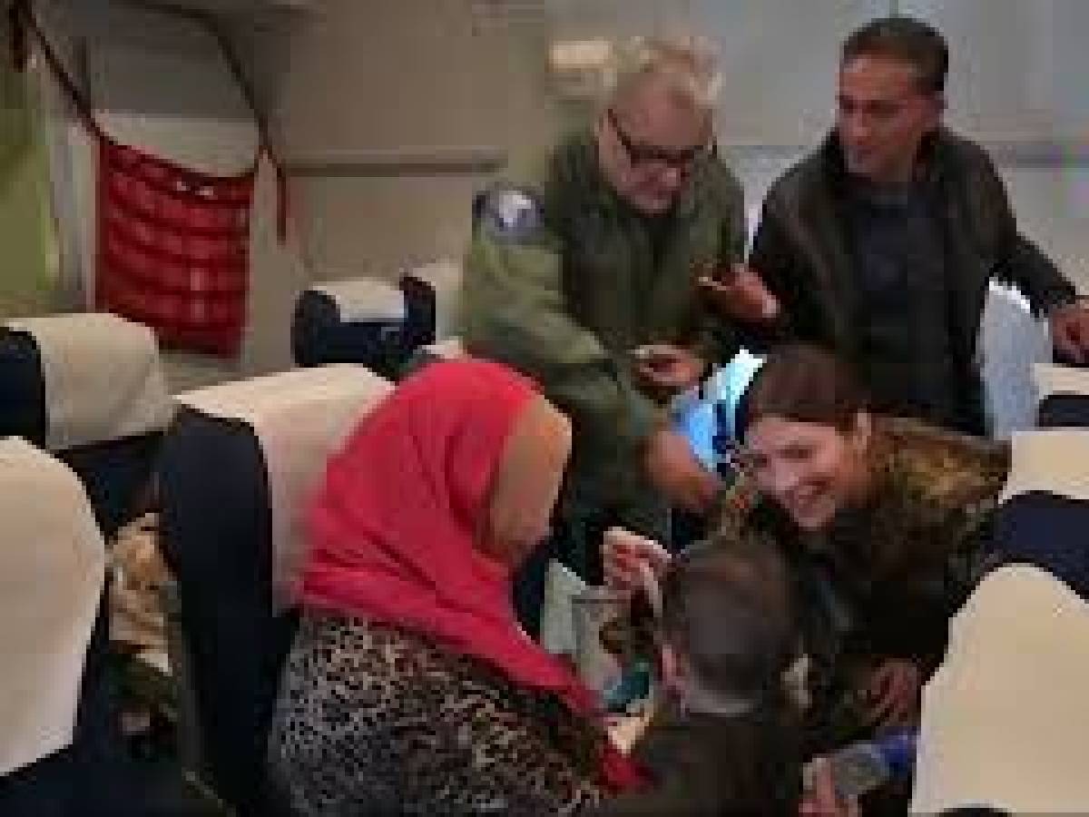Video: plane with Palestinian children in Milan, Crosetto: commitment to save lives and help fragili continues