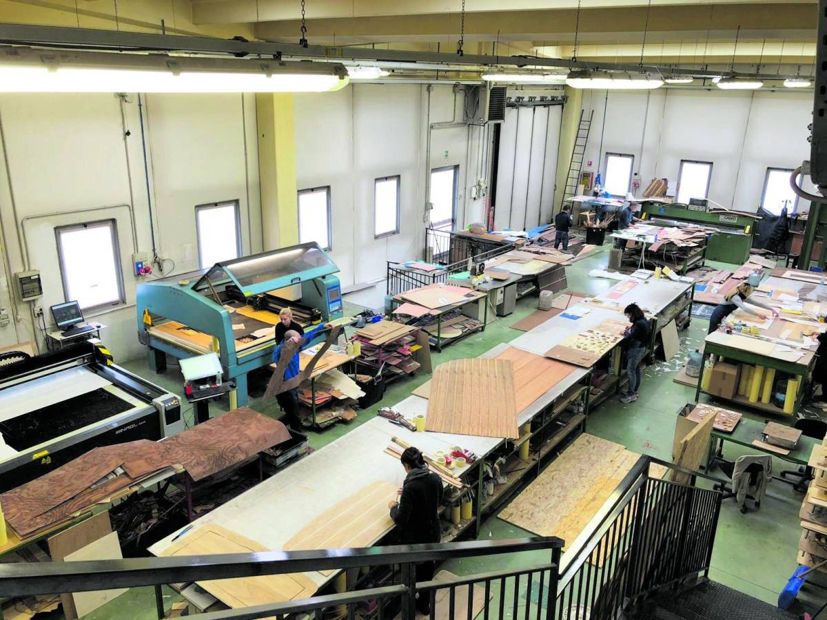 Those hi-tech coffins for museums and VIPs: "An exclusive journey to the other world"