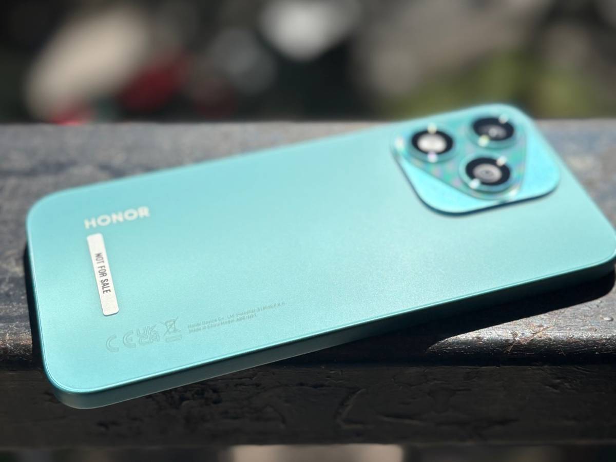Honor 400 Lite, lightness and brightness under 300 euros