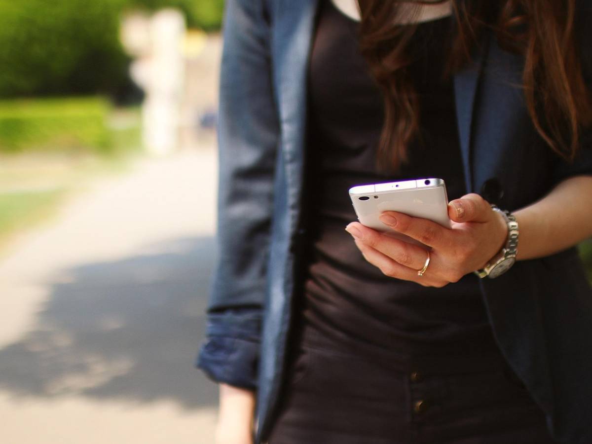 The EU imposes a new label on smartphones: what it is and what it is for