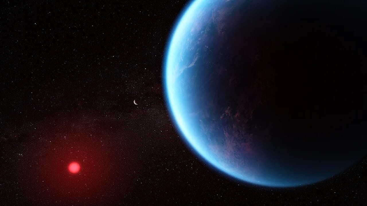 The K2-18b exoplanet could host life