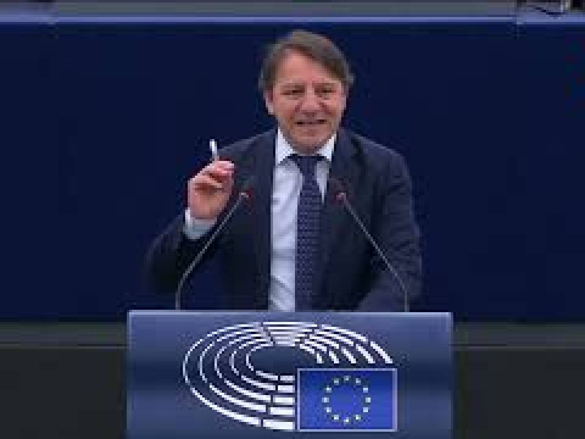 Video: Tridico (M5S): "April 5 in the square against Resto and Austerity"