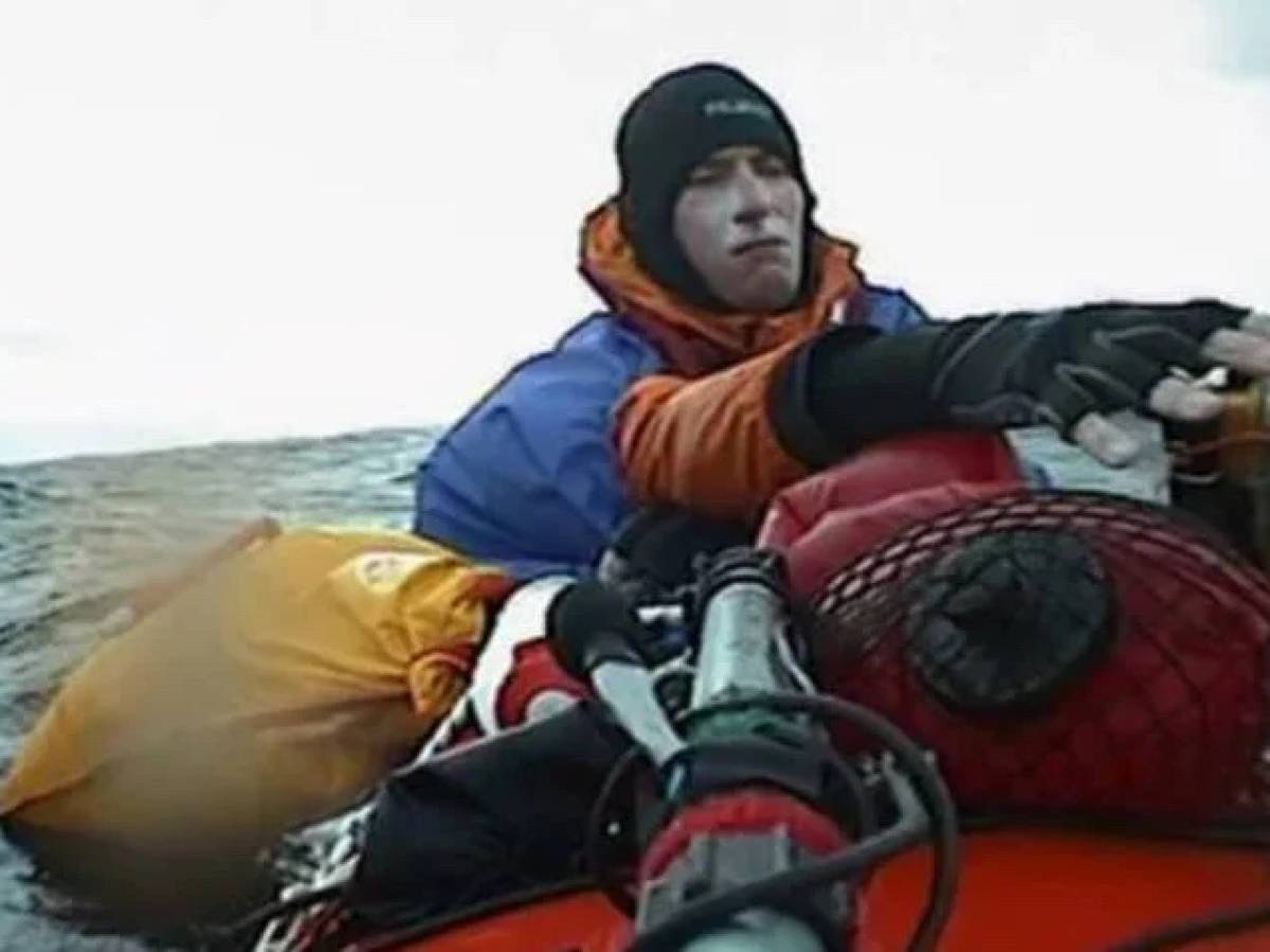 "See you on Sunday at 9": so the last promise of the kayak has disappeared into thin air