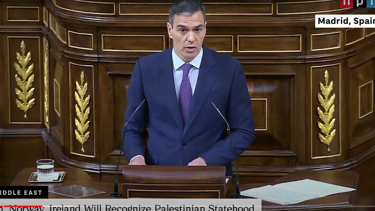 Corruption and resignation, Sanchez now shakes