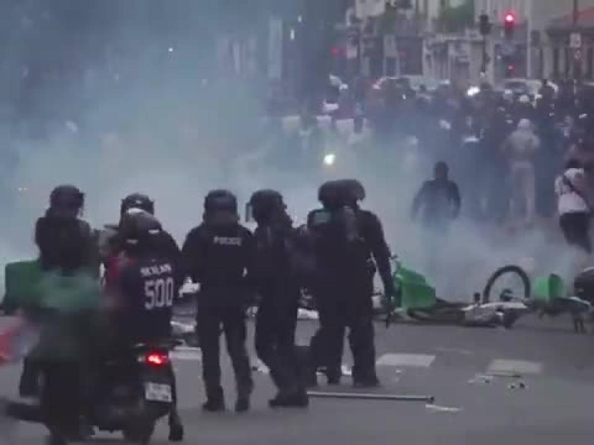 Video: Paris on Fire and Fire after the victory of the PSG in the Champions League: the clashes with the police