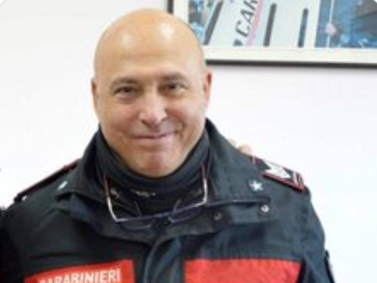 Video: The hero carabiniere could turn to the other side. But he did not do it