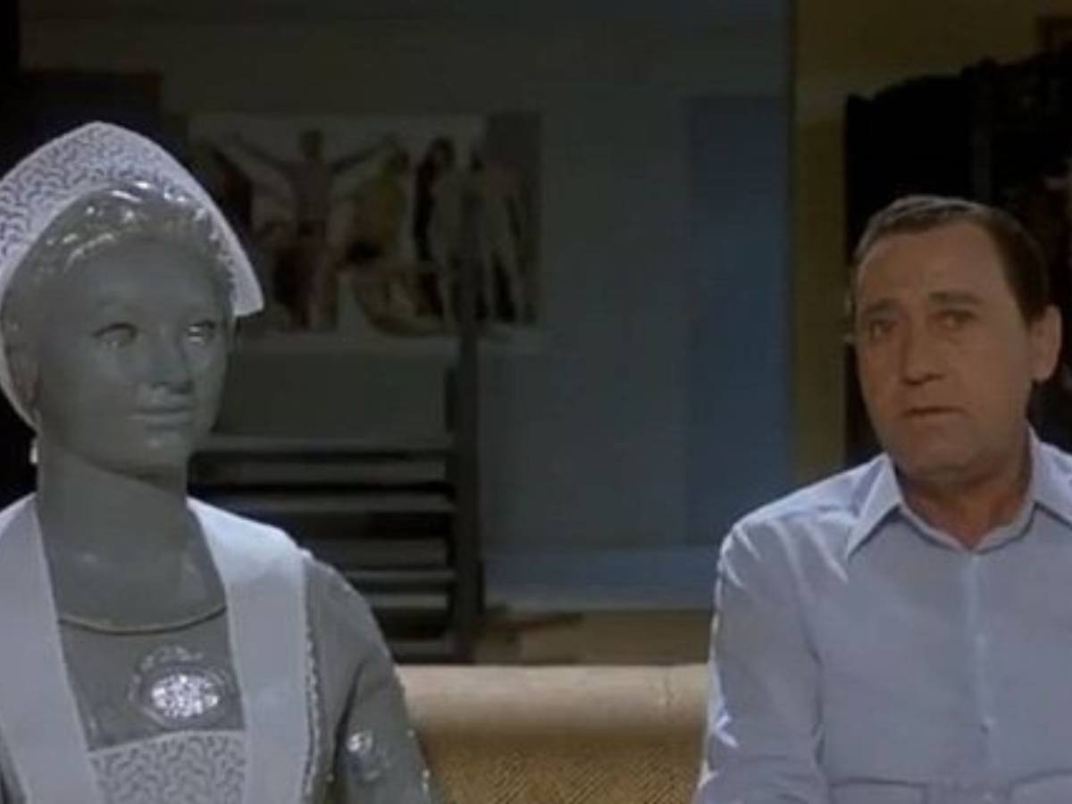 From I and I Caterina to the faceless robot, forty years of dreams and domestic rebellions