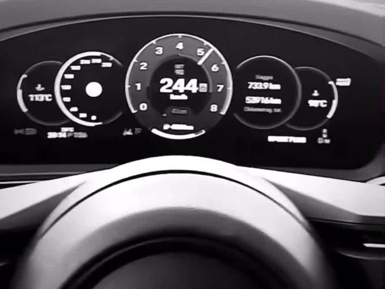 Video: Vittorio Codeluppi on the Porsche at 260 km/h