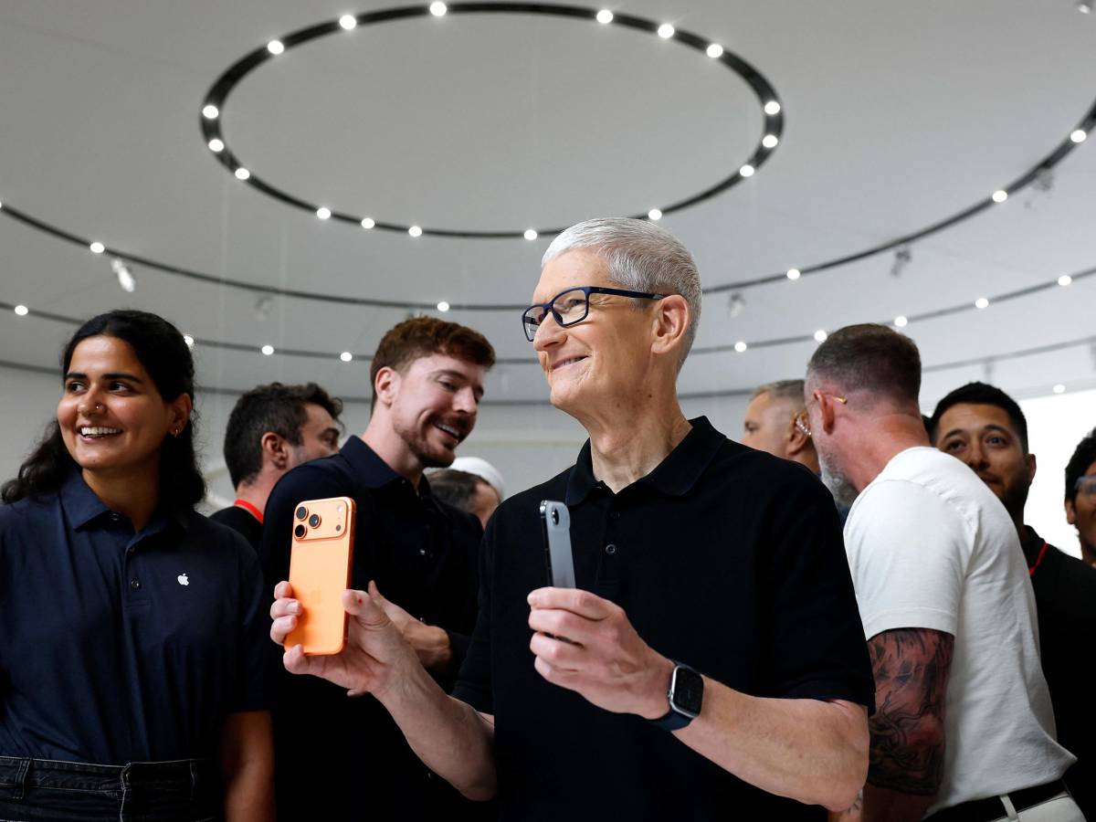 "AirPods" with live translator. And the iPhone 17 is shudder