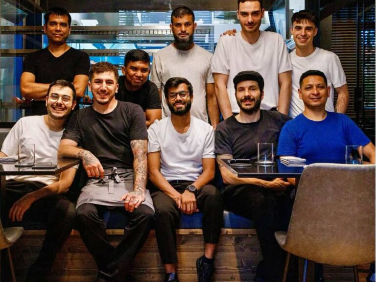 Food Writers, the sea to write