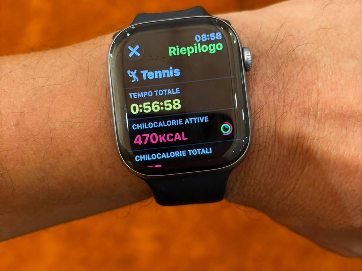 Apple Watch 11, between design and life-saving functions: our test