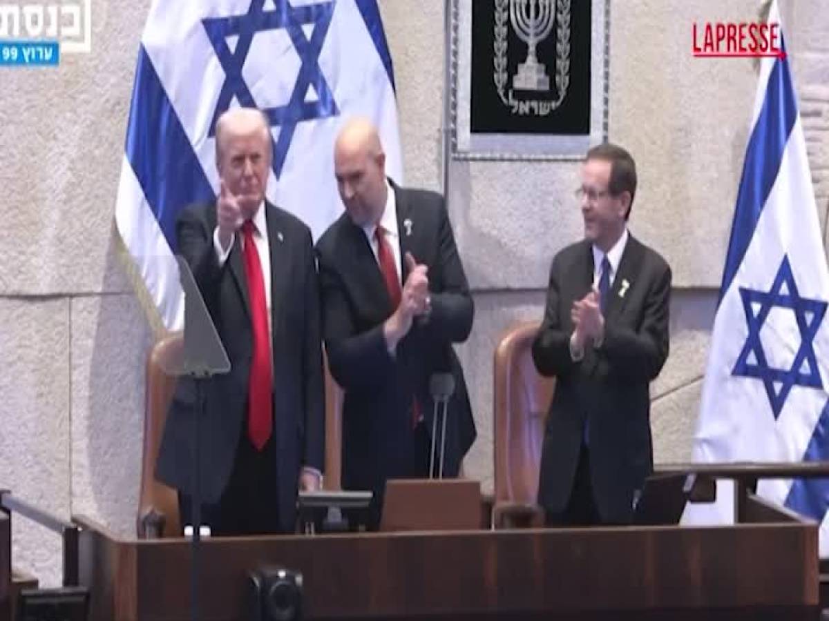 VIDEO: Gaza, Trump in the Knesset welcomed by an ovation