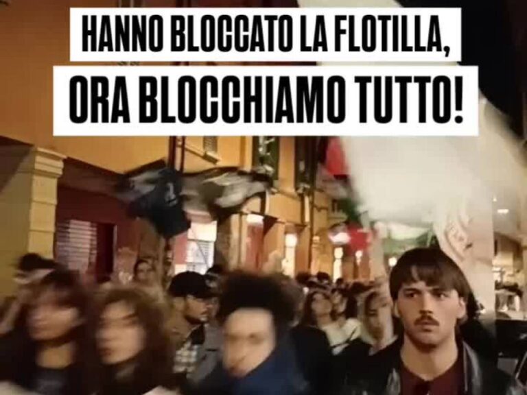 Video: Bologna, spontaneous procession party for Flotilla