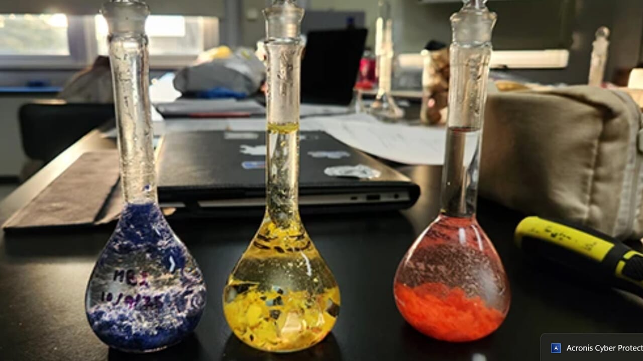 "Lead in children's clothes, here are the most dangerous colors": the new storm on fast fashion sites