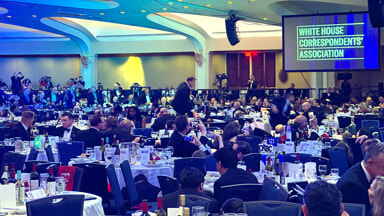 The images of the attack on the media gala with Trump (Photo LaPresse)