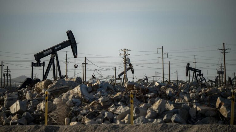 It's raining wet: Hormuz is blocked, oil prices start to rise again