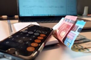 The freedom income increases: 530 euros for 12 months, within the limits of available resources