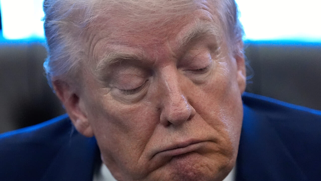 Trump collapses in the polls: his approval rating is at its lowest. Increases and war are weighing on Iran