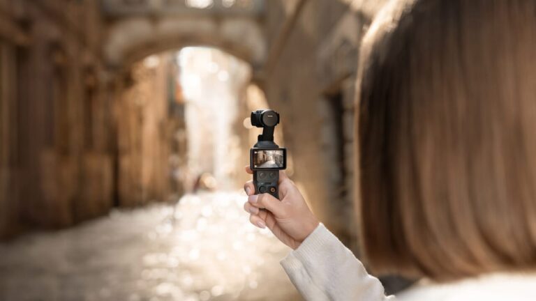 DJI Osmo Pocket 4: new stabilized pocket camera for 4K/240 fps shooting