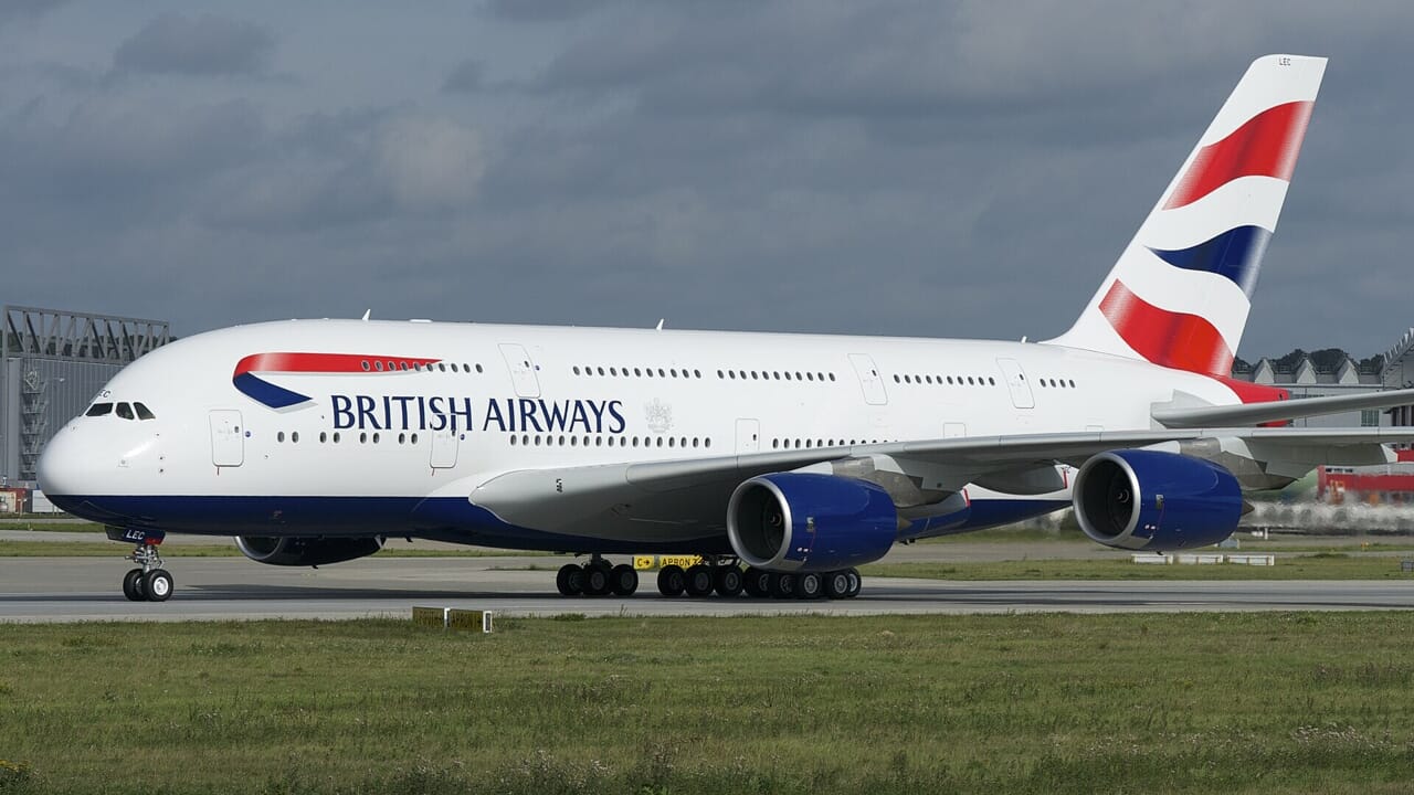 An airline will pay pilots $100,000 to stay on the ground (seriously)