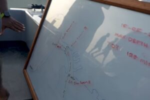 Death trap in the Maldives: “They shouldn’t have entered that cave”. The drama of the sub hero and the mysteries behind the massacre of the Italians