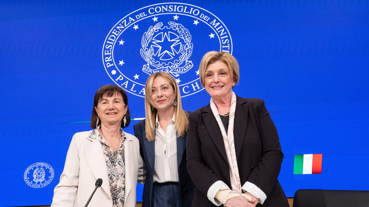 Government bonuses for young people under 35 and women: 934 million for work incentives