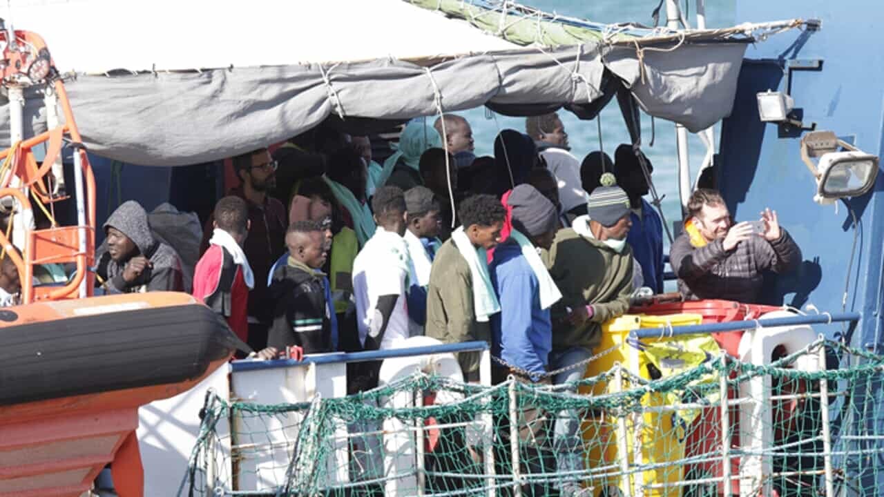 Gunfire on the Sea-Watch 5 with 90 migrants: "The Libyan Coast Guard attacks us with the patrol boat donated by Italy"