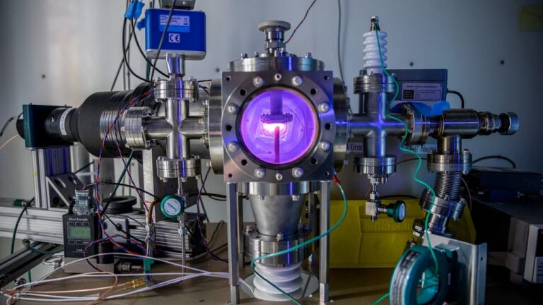 Infinite energy from water and salt? The "miracle" of Bergamo that challenges the laws of physics