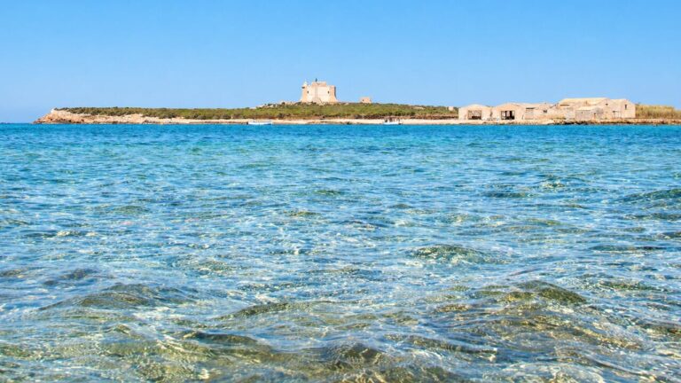 Italian islands for sale: how much the dream of a private paradise costs (and who is winning the battle)
