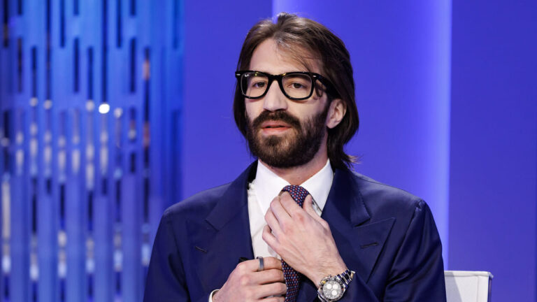 Leonardo Maria Del Vecchio takes command of the Luxottica empire's safe